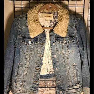 Pilcro and the Letterpress cropped denim jacket.